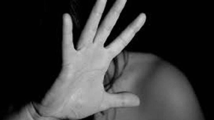 Βαριά ”καμπάνα” σε 50χρονο που είχε σπάσει στο ξύλο τη  σύζυγό του