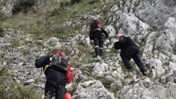 Νεκρός ο αστυνομικός που έπεσε σε χαράδρα στην Τύμφη