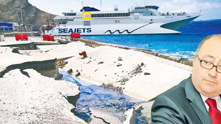 Εικόνες – σοκ στο λιμάνι της Σαντορίνης