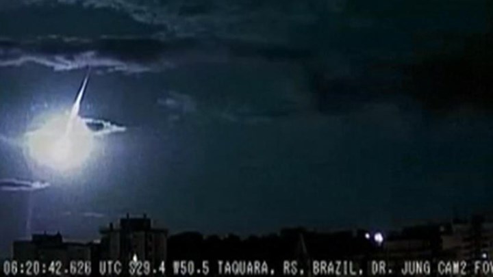 Εντυπωσιακή πτώση μετεωρίτη στη Βραζιλία – ΒΙΝΤΕΟ