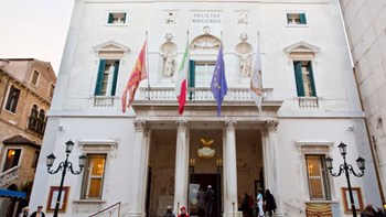 Το μήνυμα του Teatro La Fenice στην Γαλλία: Είμαστε μαζί σας