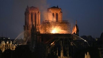 Δωρεές 300 εκατ. ευρώ για την ανοικοδόμηση της Παναγίας των Παρισίων