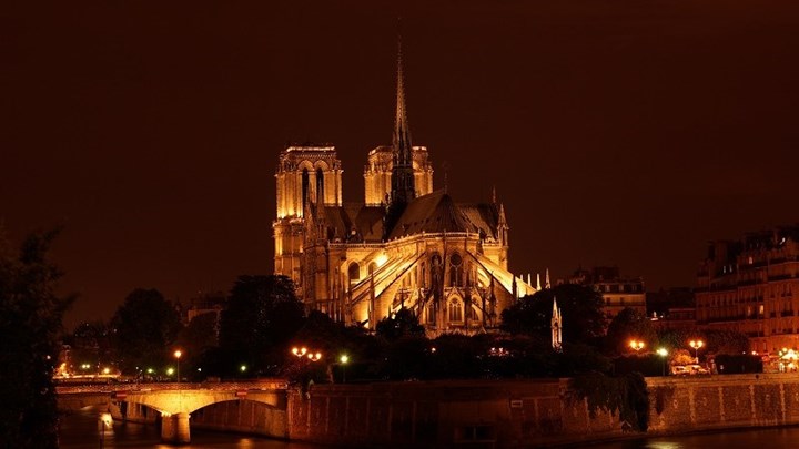 Τα μυστήρια της Παναγίας των Παρισίων – Πως συνδέεται ο ναός με τον αποκρυφισμό