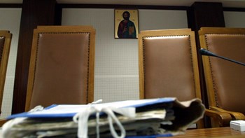 Οι κατηγορίες που αντιμετωπίζουν Λυκουρέζος και Παναγόπουλος