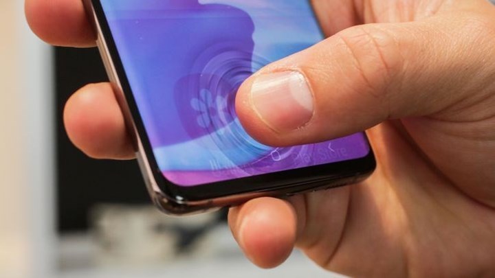 Πόσο ασφαλής είσαι τελικά βάζοντας το δακτυλικό σου αποτύπωμα στο κινητό;