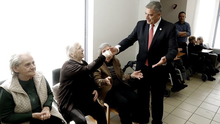 Ο Γιώργος Πατούλης στο «Καρέλλειο» της «ΑΠΟΣΤΟΛΗΣ»