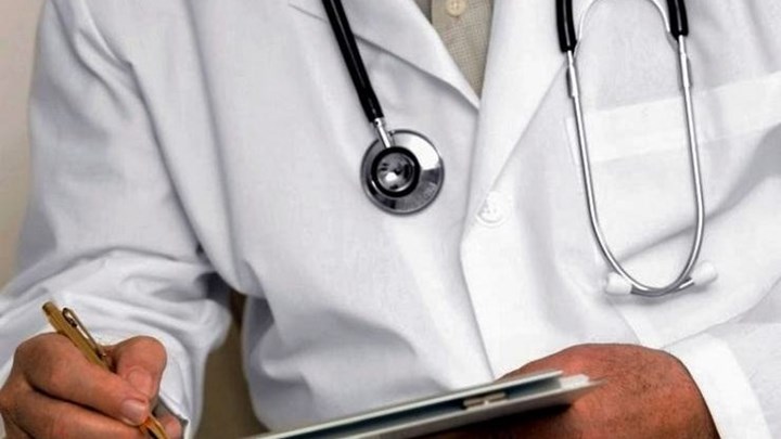 Ένοχος κρίθηκε ο γιατρός για τον 33χρονο που έμεινε τετραπληγικός μετά από επέμβαση