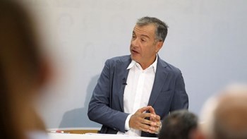 Θεοδωράκης: Τιμή στους αγωνιστές κατά της Χούντας