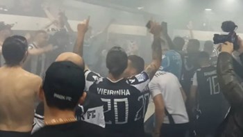 Ατελείωτο πάρτι στα αποδυτήρια του ΠΑΟΚ – ΒΙΝΤΕΟ