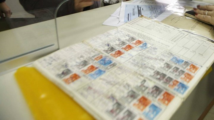 Πώς θα βρίσκονται τα χαμένα ένσημα – Τα 7 βήματα της διαδικασίας αναγνώρισης χρόνου ασφάλισης