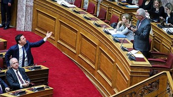 Ένταση στη Βουλή για το νομοσχέδιο του υπουργείου Παιδείας