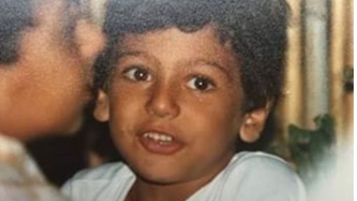 Το αγοράκι της φωτογραφίας είναι γνωστός Έλληνας ηθοποιός