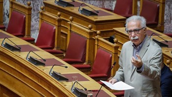 Νέα ίδρυση πανεπιστημιακών τμημάτων με βουλευτική τροπολογία