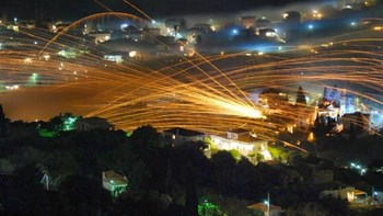 Λιγότερο… εκρηκτικός ο ρουκετοπόλεμος στη Χίο – Πόσες ρουκέτες θα ”εκτοξευθούν” το βράδυ της Ανάστασης