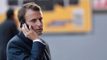 Στο στόχαστρο Ρώσων φαρσέρ ο Μακρόν: Ο απολαυστικός διάλογος με τον νέο Πρόεδρο της Ουκρανίας