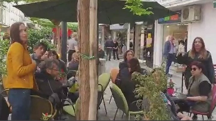 Αποδοκίμασαν τον Νίκο Καρανίκα στη Θεσσαλονίκη για τη Συμφωνία των Πρεσπών – ΒΙΝΤΕΟ