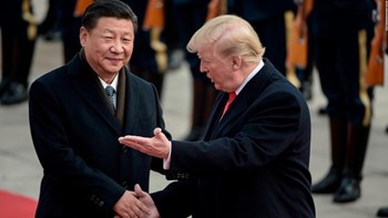 Ο Ντόναλντ Τραμπ διαβεβαιώνει ότι θα υποδεχθεί «σύντομα» τον Κινέζο ομόλογό του στον Λευκό Οίκο