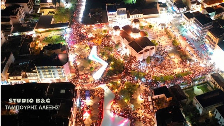 Εντυπωσιακές εικόνες από την συνάντηση των Επιτάφιων στο Άργος – ΦΩΤΟ