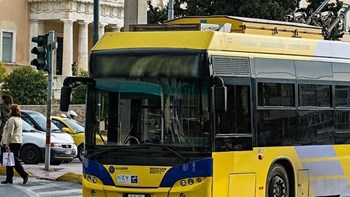 Πώς θα κινηθείτε με λεωφορεία και τρόλεϊ το Πάσχα και την Πρωτομαγιά