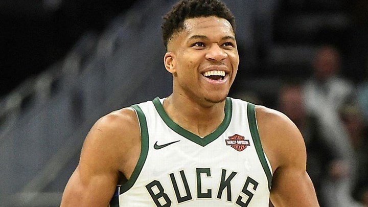 Πασχαλινές ευχές στα ελληνικά από τους Μπακς – ΦΩΤΟ