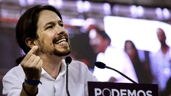 Το Podemos ανοικτό σε κυβέρνηση συμμαχίας με τους Σοσιαλιστές