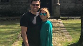 Πρόβα νυφικού για την Τζένη Μπαλατσινού