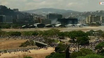 Συνταγματάρχης τραυματίστηκε από σφαίρα έξω από αεροπορική βάση στη Βενεζουέλα