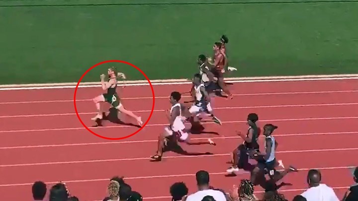 Ρεκόρ για 18χρονο: Έτρεξε τα 100 μέτρα σε 9,98 δευτερόλεπτα – Τον αποκαλούν “Λευκή Αστραπή” – BINTEO