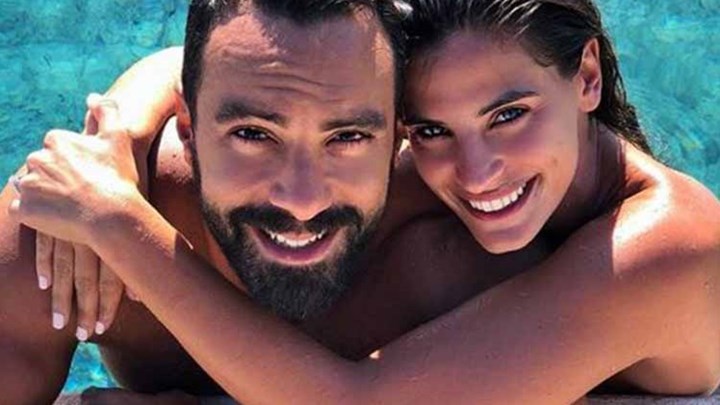 Η Χριστίνα Μπόμπα έκανε τατουάζ για τον Σάκη Τανιμανίδη – ΦΩΤΟ