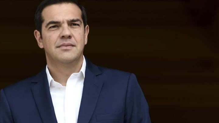 Γνωστό μοντέλο δηλώνει: Θα μπορούσα να συνεργαστώ με τον Τσίπρα – Είναι ένας ωραίος άντρας – ΒΙΝΤΕΟ