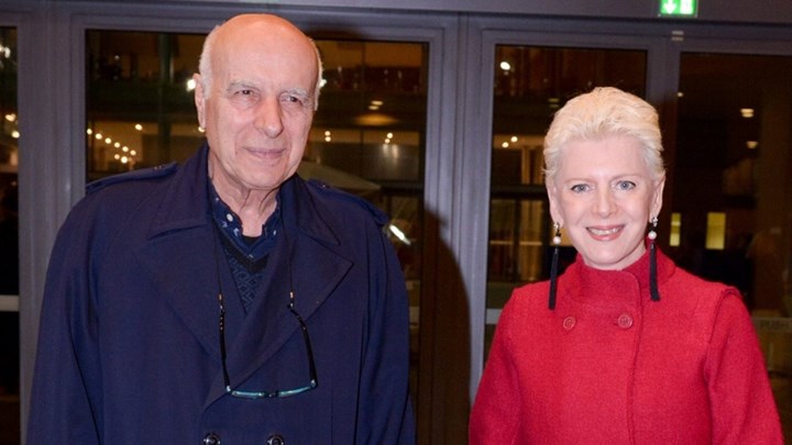 Σφοδρή επίθεση από τον σύζυγο της Έλενας Ακρίτα κατά της Βίκυς Φλέσσα