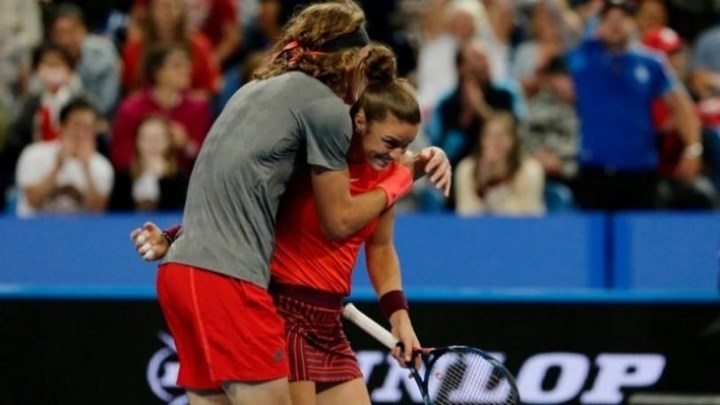 Τσιτσιπάς: Συγχαρητήρια στη Μαρία, μακάρι να κερδίσω και εγώ