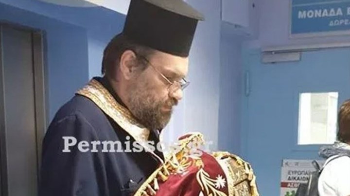 Η κάρα του Αγίου Χαραλάμπους στο Παίδων για την 8χρονη Αλεξία – ΦΩΤΟ