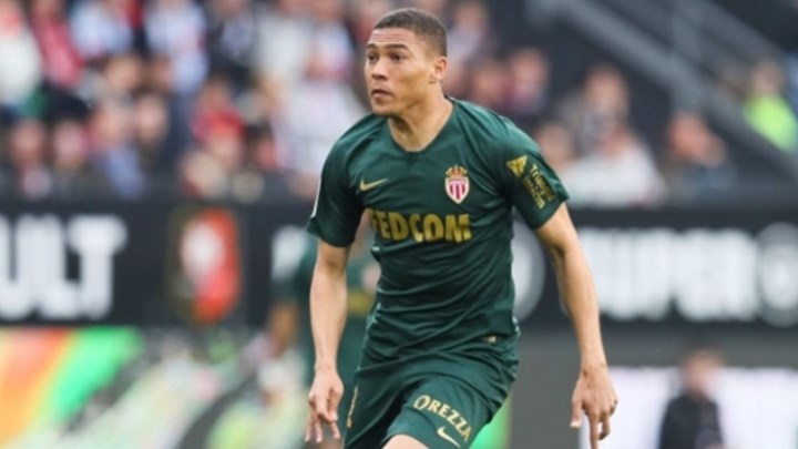 Corriere dello Sport: «Πρόταση του Ολυμπιακού στη Νάπολι για Βινίσιους»