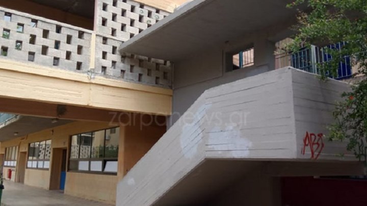 Μαθητής έπεσε από την ταράτσα του σχολείου – ΦΩΤΟ