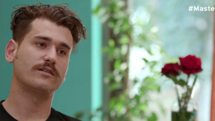 Σοκ στο MasterChef – Ο Παντελής εμφανίστηκε ημίγυμνος μπροστά στη Σπυριδούλα – ΒΙΝΤΕΟ