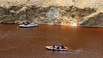 Συνεχίζονται οι έρευνες στις λίμνες του “θανάτου” στην Κύπρο