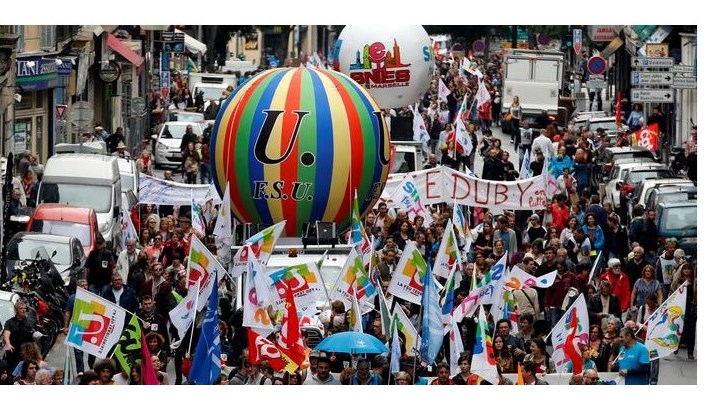 Παραλύει από τις απεργίες ο δημόσιος τομέας στη Γαλλία