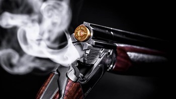 Τρόμος στο Ηράκλειο: Άγνωστοι άνοιξαν πυρ εναντίον αυτοκινήτου