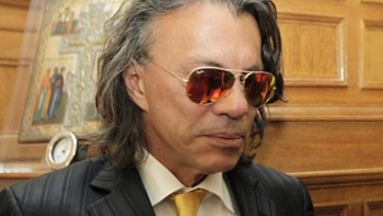 Ο Ψινάκης παραιτήθηκε από Δήμαρχος Μαραθώνα – ΒΙΝΤΕΟ