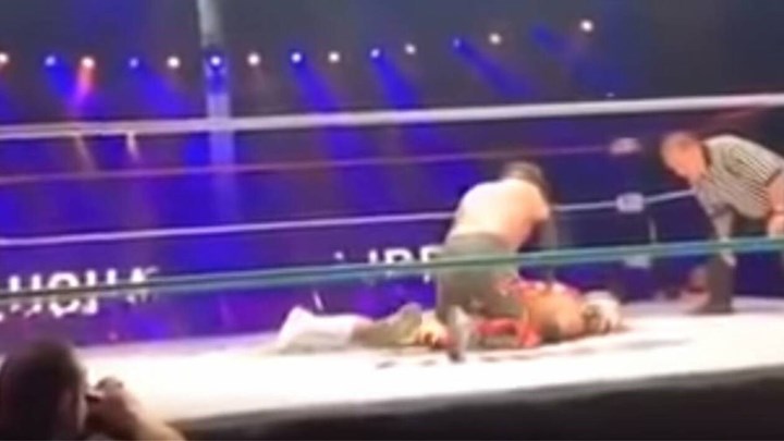 Διάσημος παλαιστής πέθανε πάνω στο ριγκ – Προσοχή σκληρές εικόνες – ΒΙΝΤΕΟ