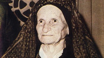 Σαν σήμερα ”έφυγε” από τη ζωή η ”Κυρά της Ρω” – ΦΩΤΟ