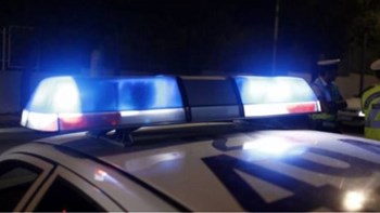 Εισέβαλαν με αυτοκίνητο σε κοσμηματοπωλείο στο Κορωπί