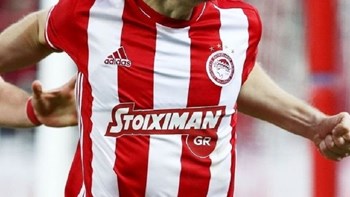 Ο πρώην άσος του Ολυμπιακού που αναδείχθηκε κορυφαίος παίκτης στη Σερβία