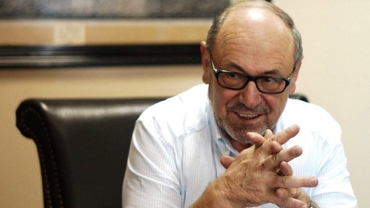 Δήμαρχος δεν έπαιρνε επί πέντε χρόνια μισθό και αγόρασε οικόπεδα για σχολείο και πλατεία