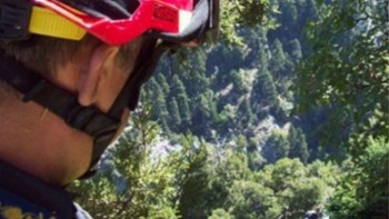 Συναγερμός στην Κρήτη – Γυναίκα έπεσε σε φαράγγι