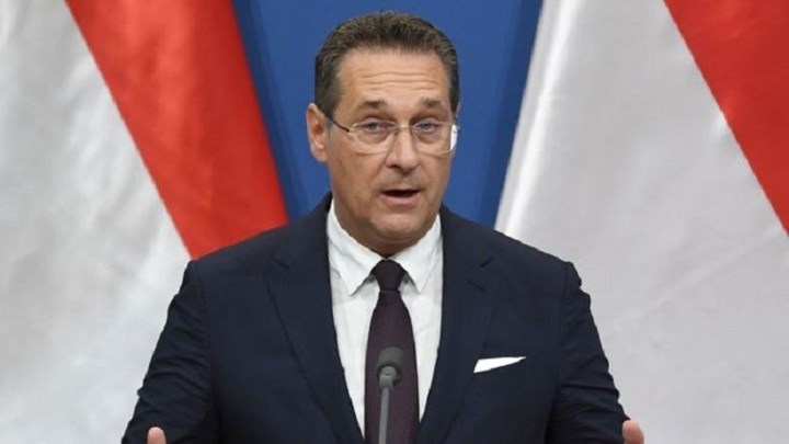 Παραιτείται ο αντικαγκελάριος της Αυστρίας μετά το πολιτικό σκάνδαλο – ΤΩΡΑ