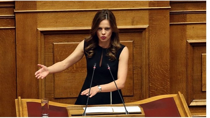 Η ανάρτηση της Αχτσιόγλου στο Facebook για τους ντελιβεράδες