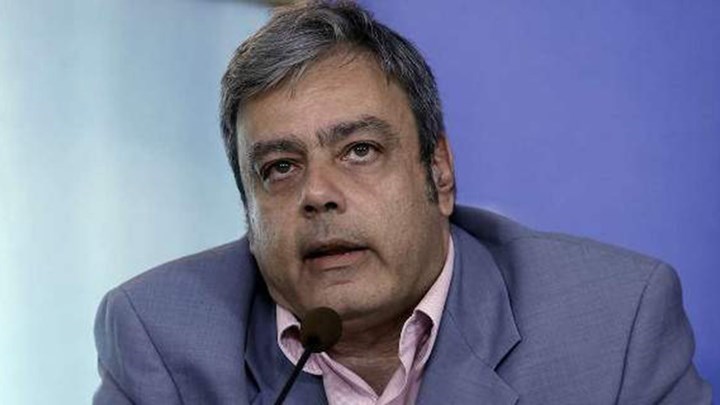 Βερναρδάκης: Το σχέδιο Μητσοτάκη είναι “εφιαλτικό” για τους εργαζόμενους – Τι λέει για τον Στουρνάρα