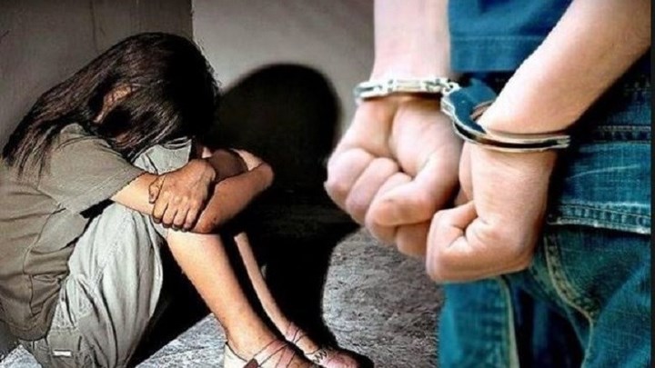 Χειροπέδες σε 50χρονο στην Εύβοια – Κατηγορείται για βιασμό ανήλικης